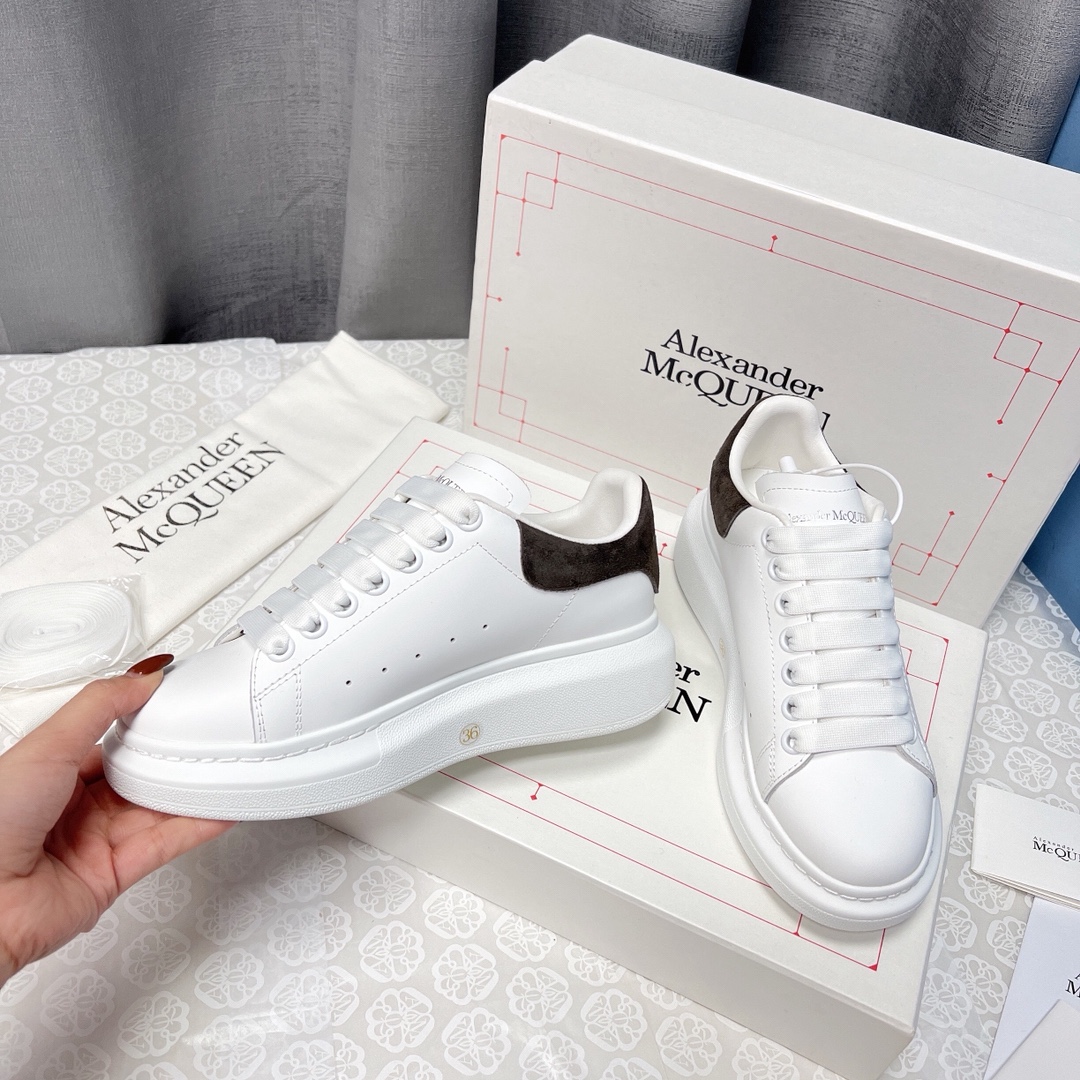 Alexander Mcqueen Male Sneakers M-l-s