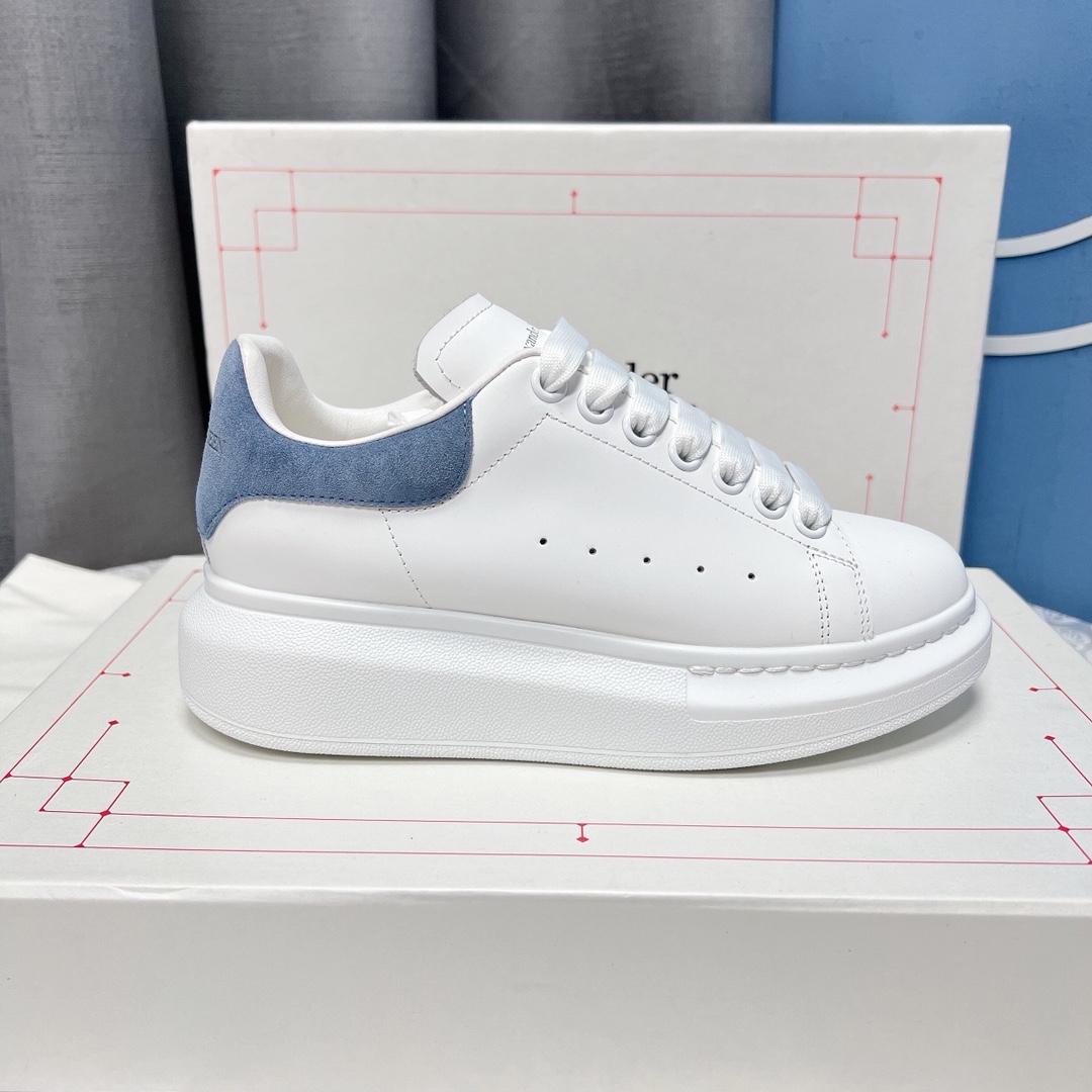 Alexander Mcqueen Male Sneakers M-l-s