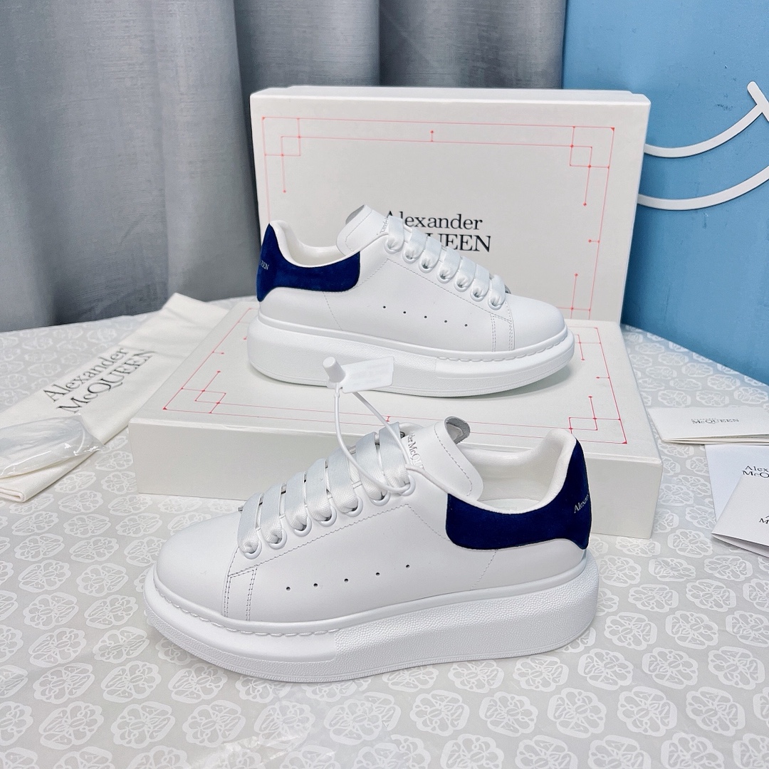 Alexander Mcqueen Male Sneakers M-l-s