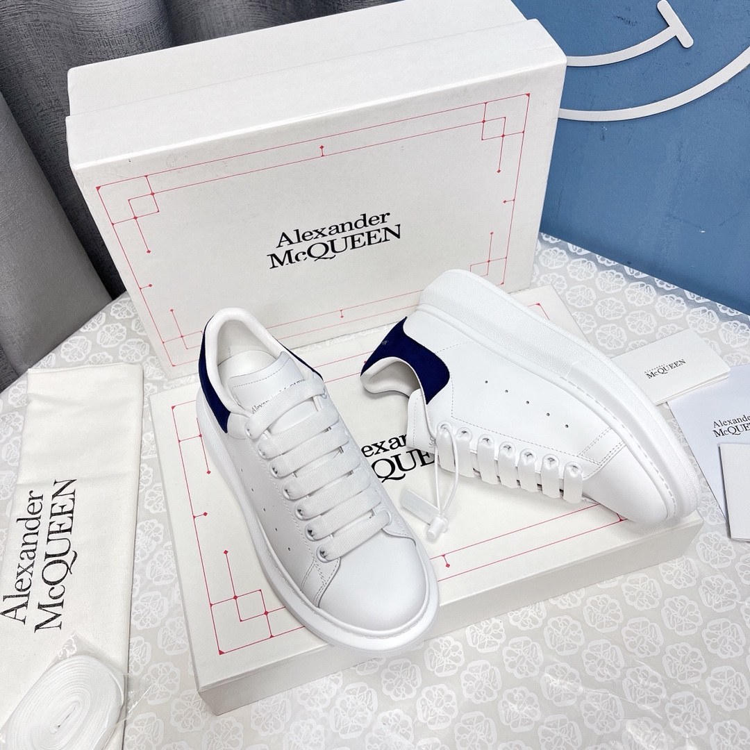 Alexander Mcqueen Male Sneakers M-l-s