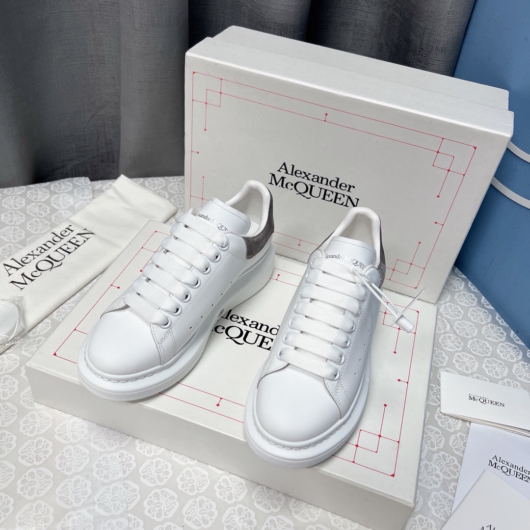 Alexander Mcqueen Male Sneakers M-l-s