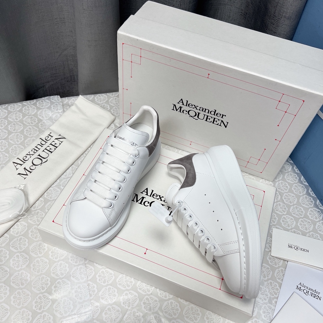 Alexander Mcqueen Male Sneakers M-l-s