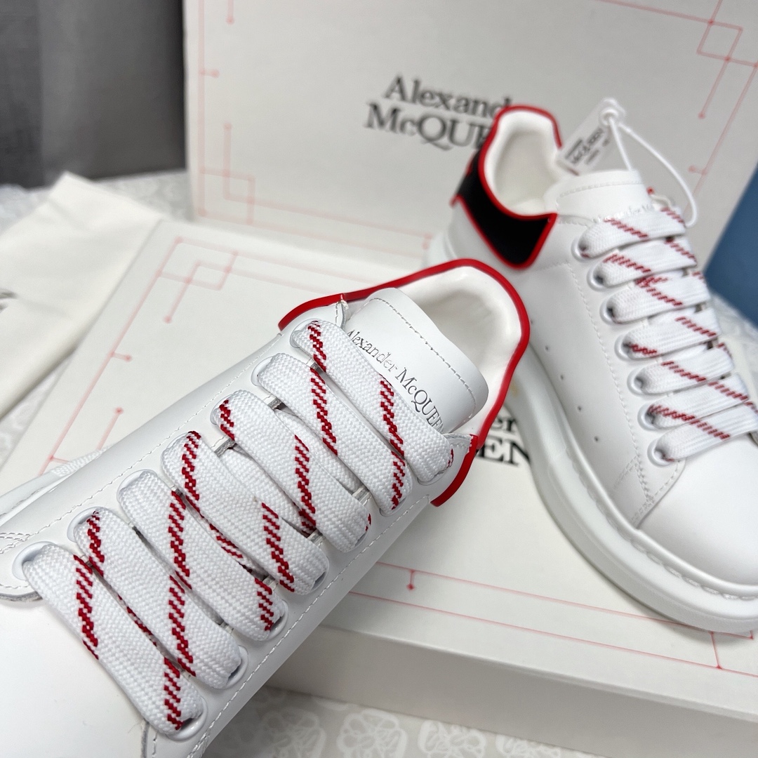 Alexander Mcqueen Male Sneakers M-l-s