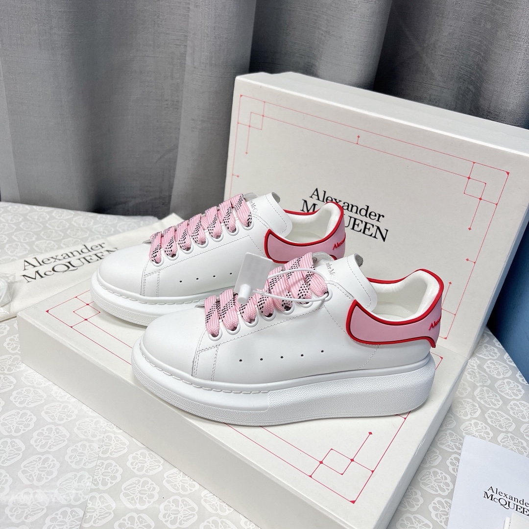 Alexander Mcqueen Male Sneakers M-l-s