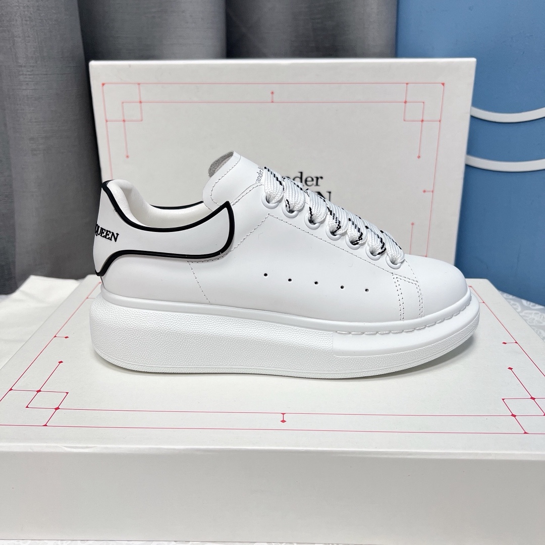 Alexander Mcqueen Male Sneakers M-l-s