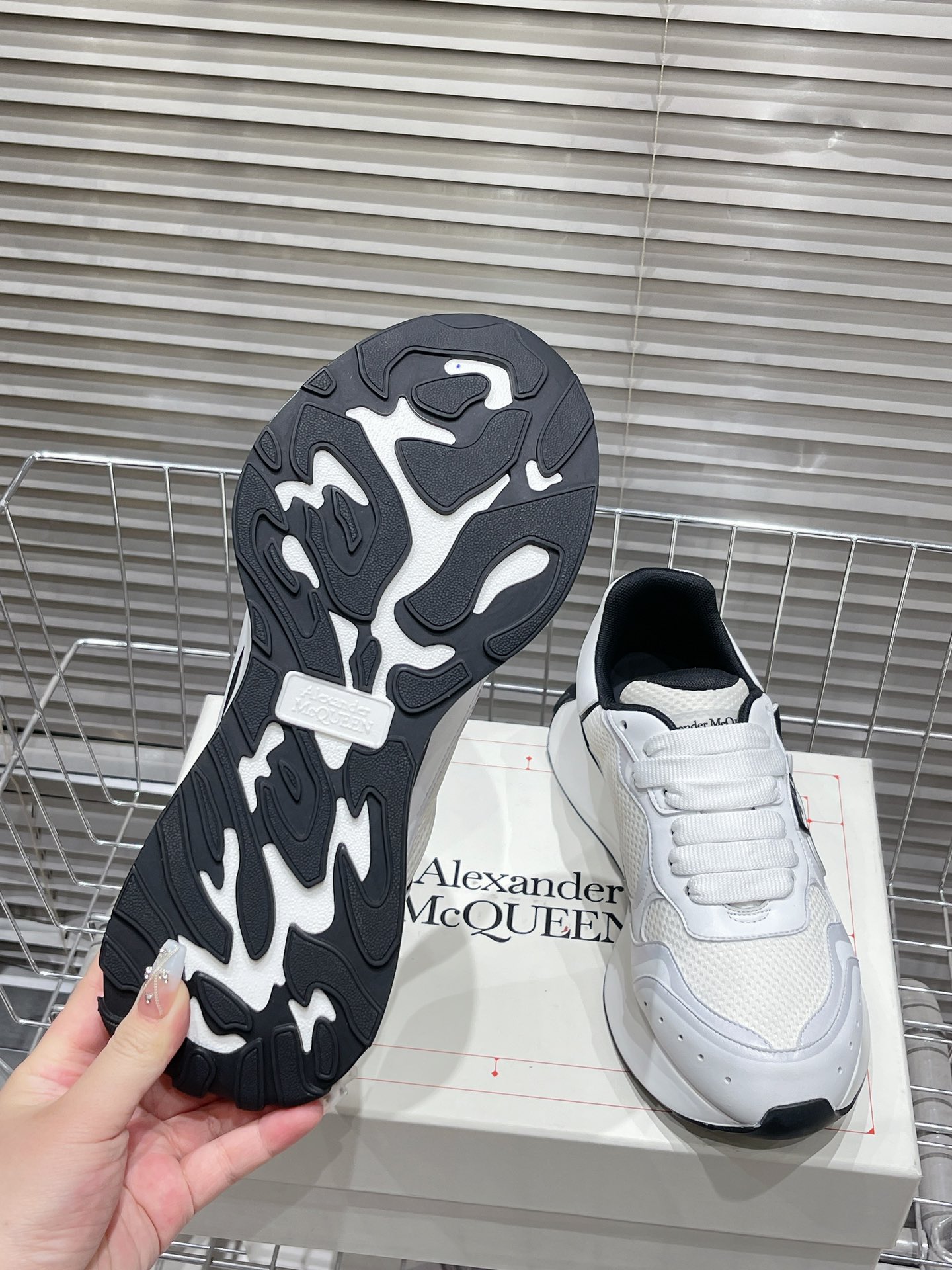 Alexander Mcqueen Dior Male Sneakers White M-l-s