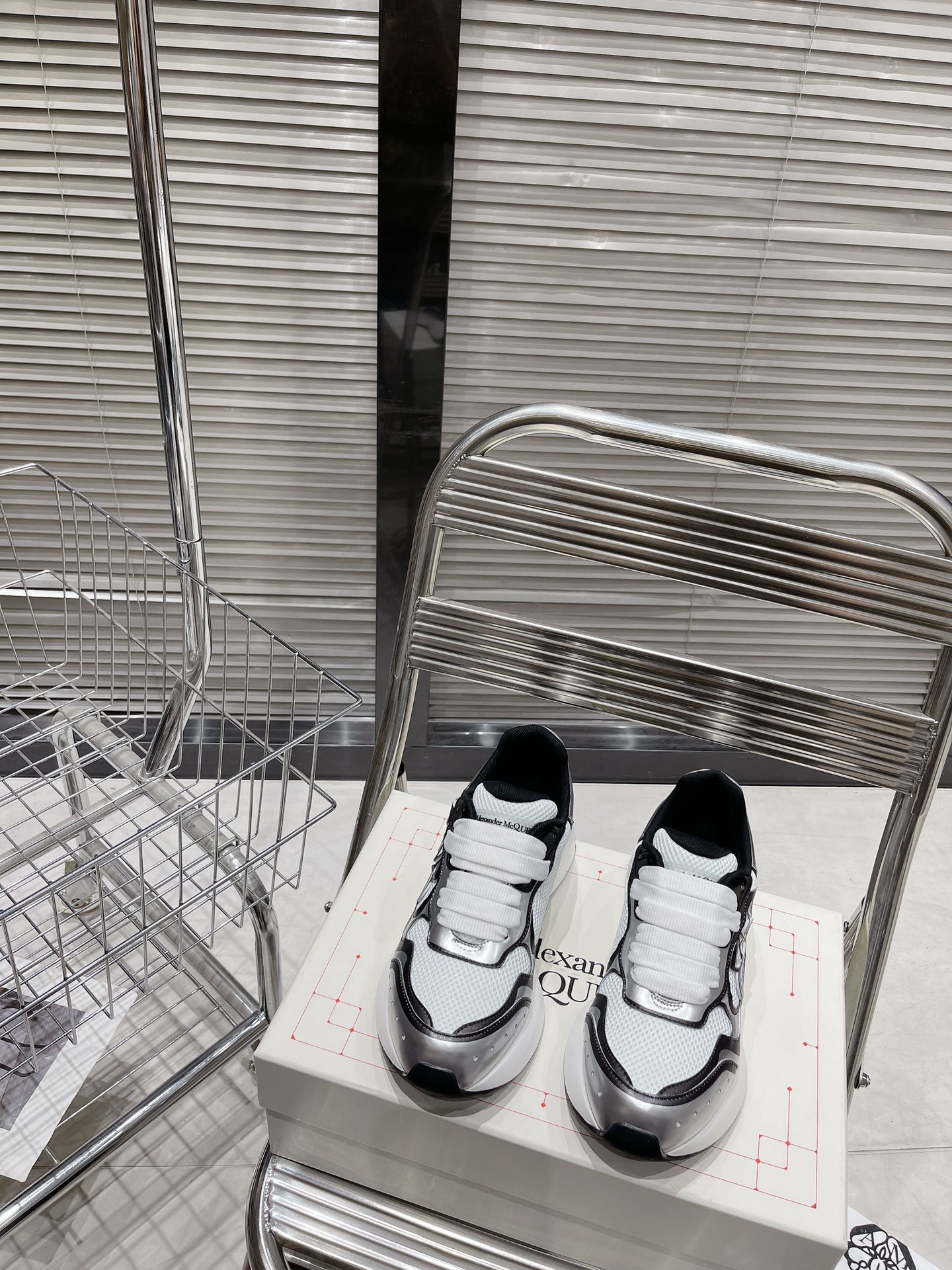 Alexander Mcqueen Dior Male Sneakers White M-l-s