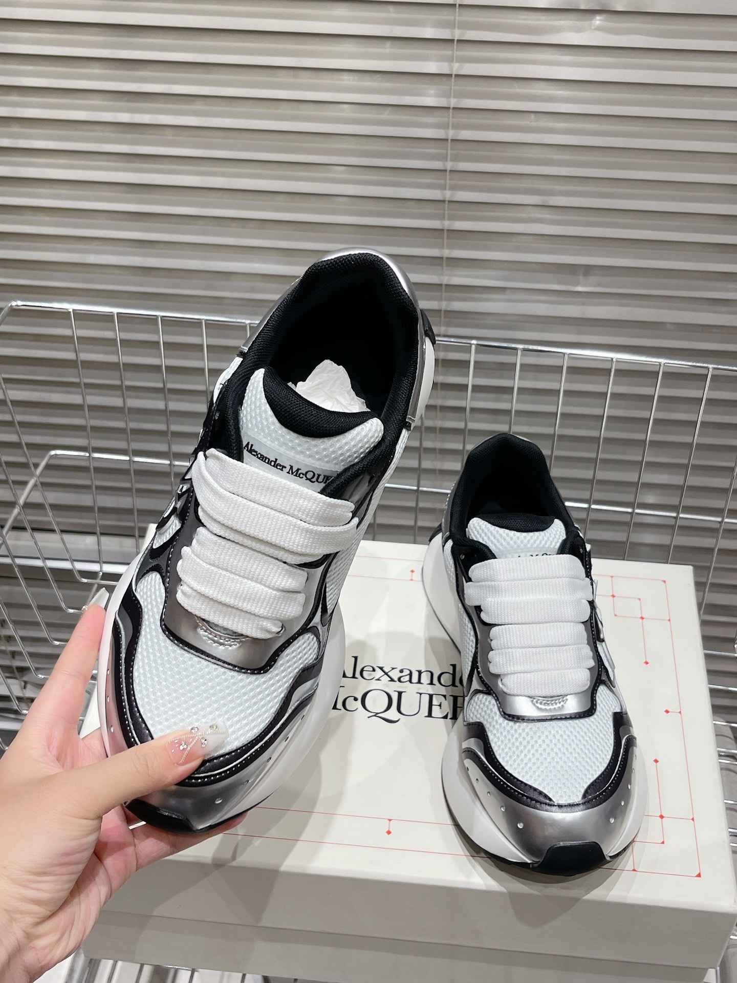 Alexander Mcqueen Dior Male Sneakers White M-l-s