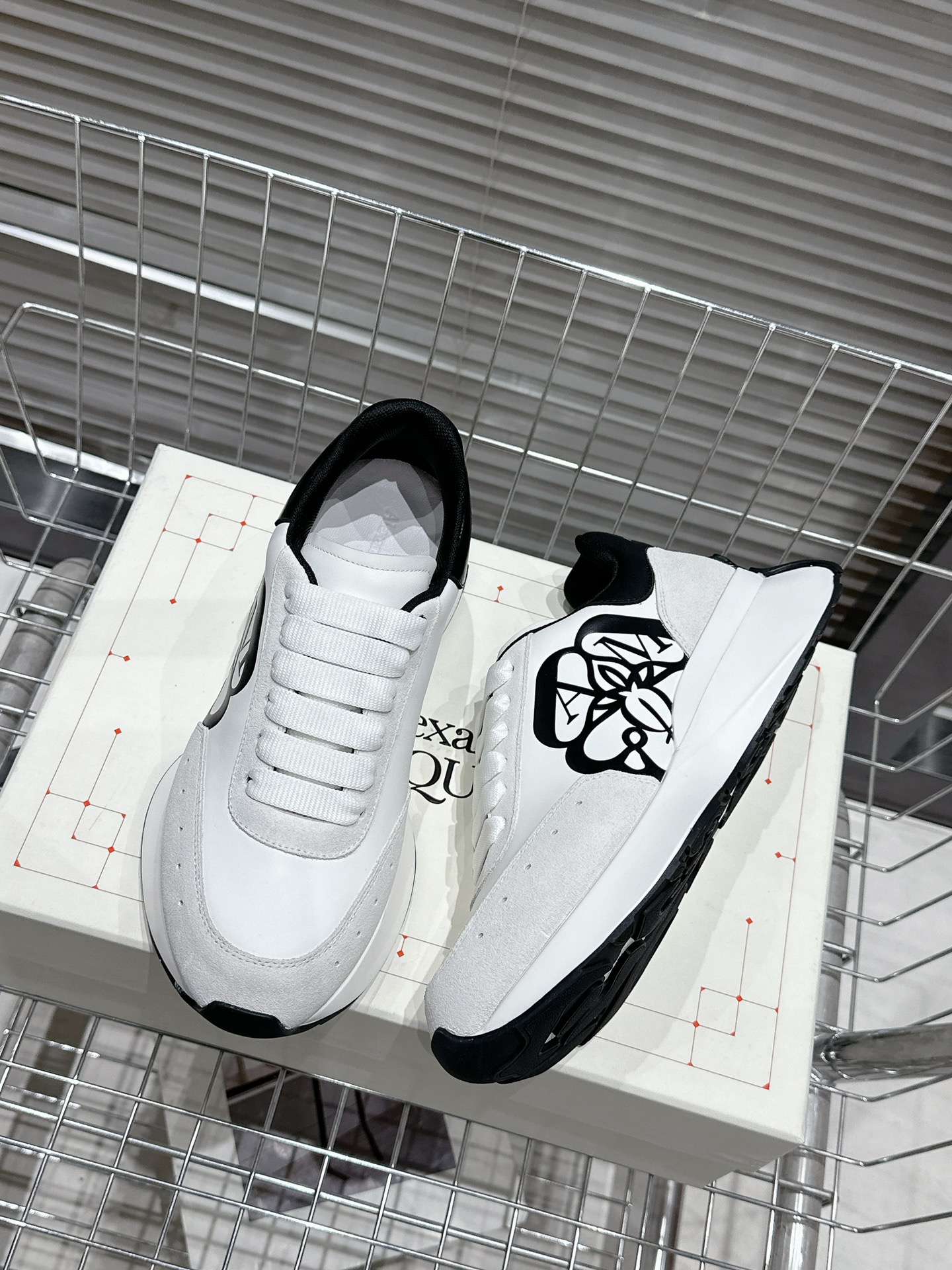 Alexander Mcqueen Dior Male Sneakers White M-l-s