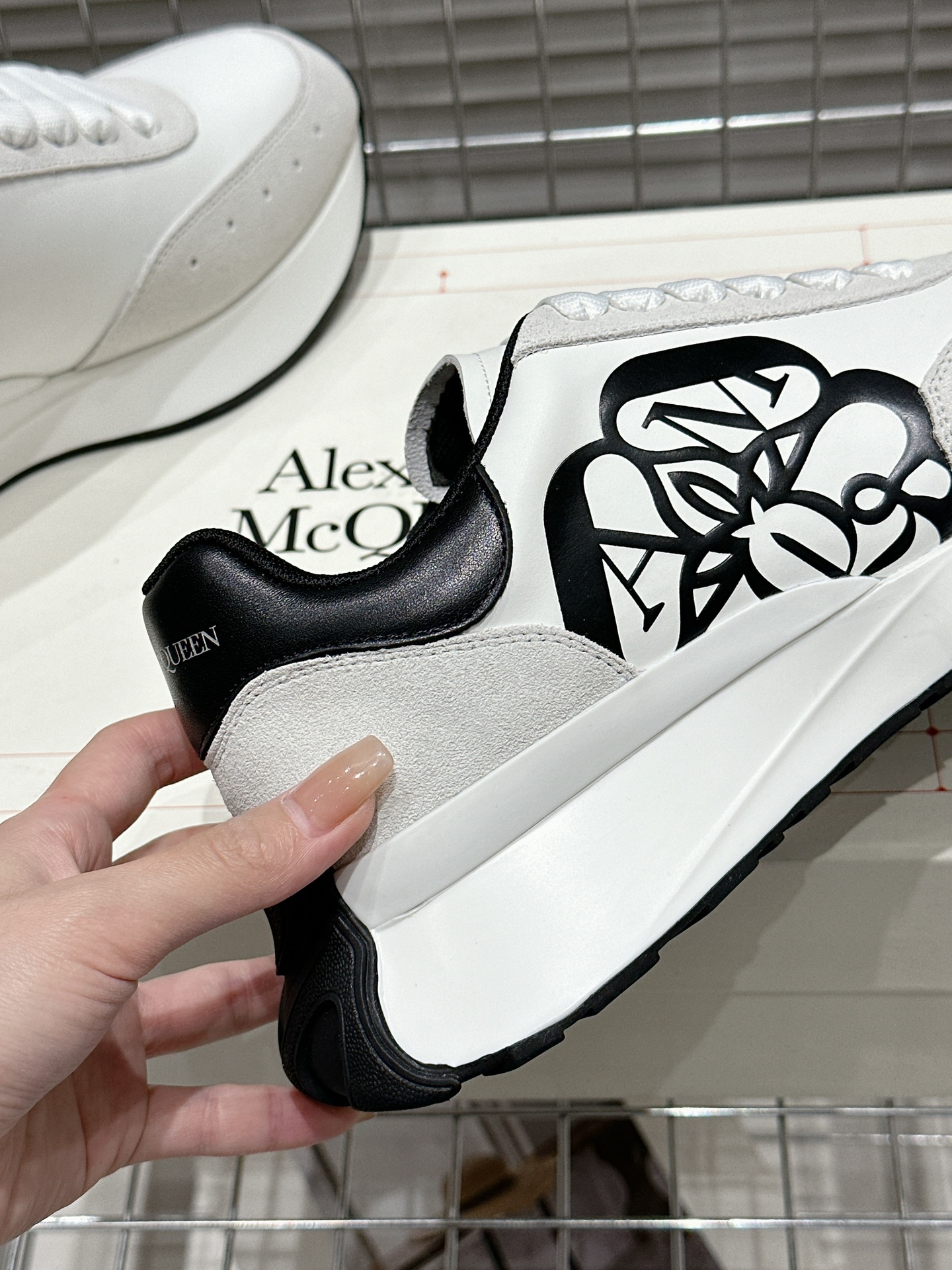 Alexander Mcqueen Dior Male Sneakers White M-l-s