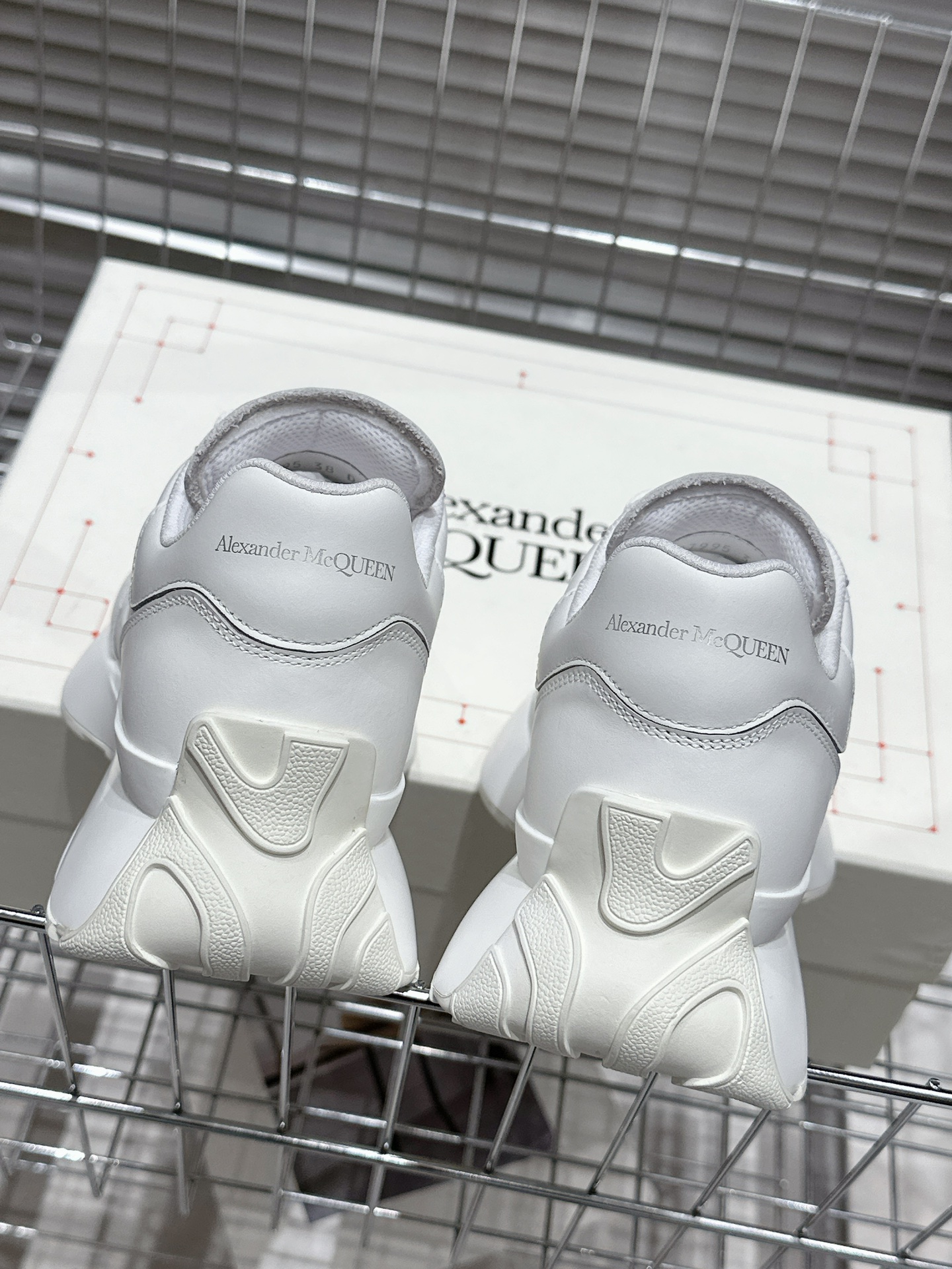 Alexander Mcqueen Dior Male Sneakers White M-l-s