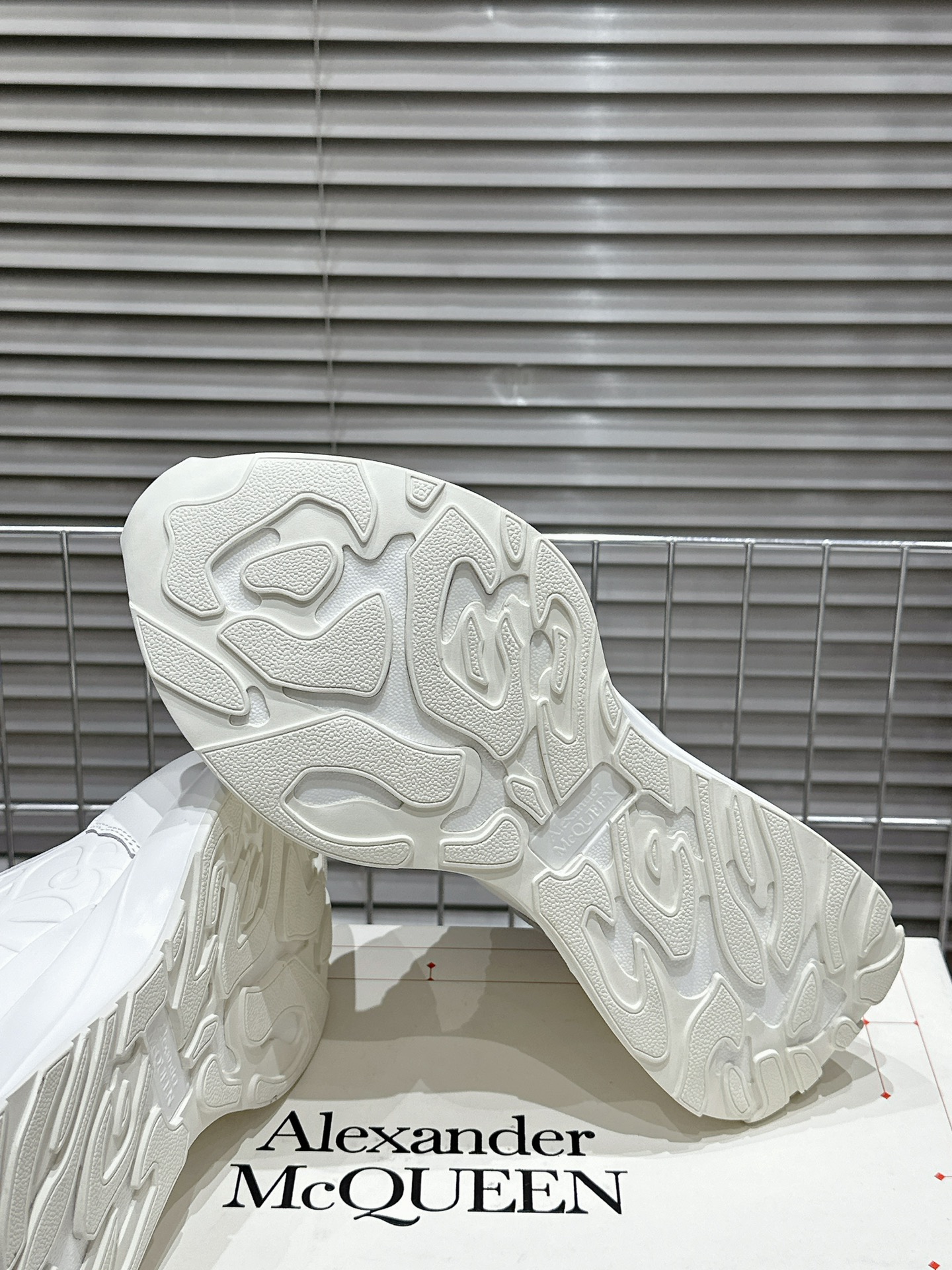 Alexander Mcqueen Dior Male Sneakers White M-l-s