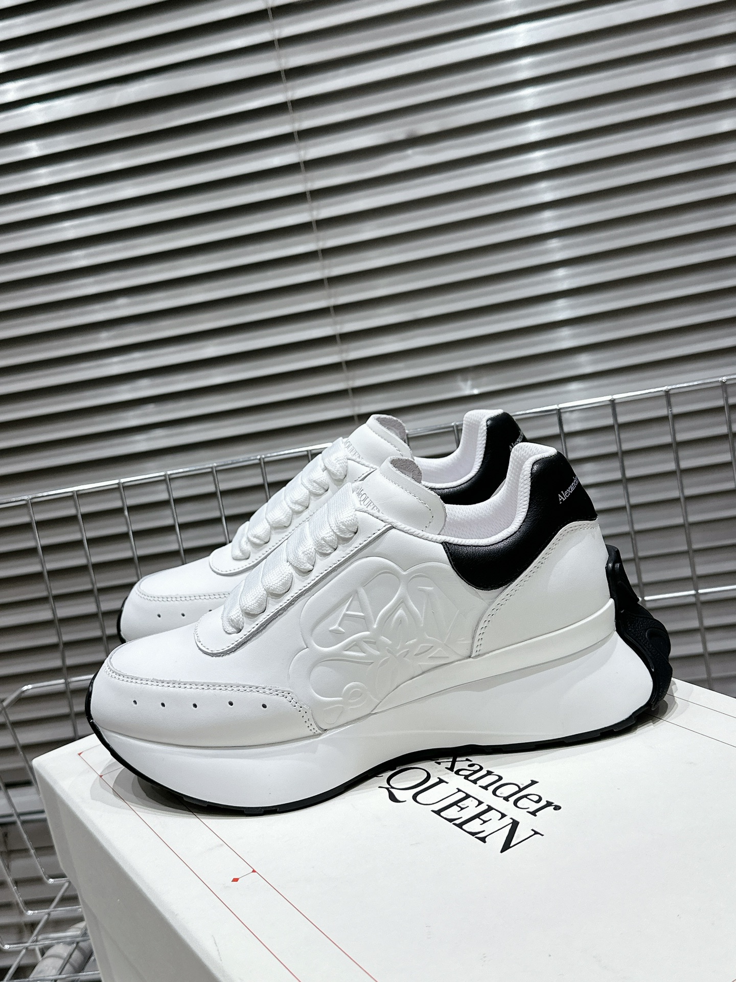 Alexander Mcqueen Dior Male Sneakers White M-l-s