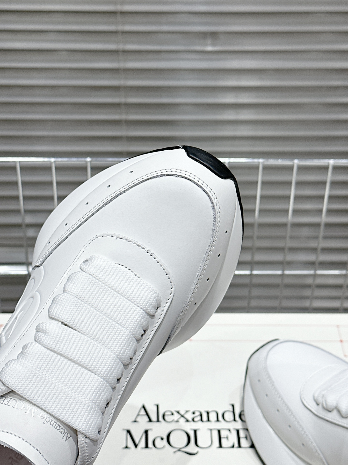 Alexander Mcqueen Dior Male Sneakers White M-l-s