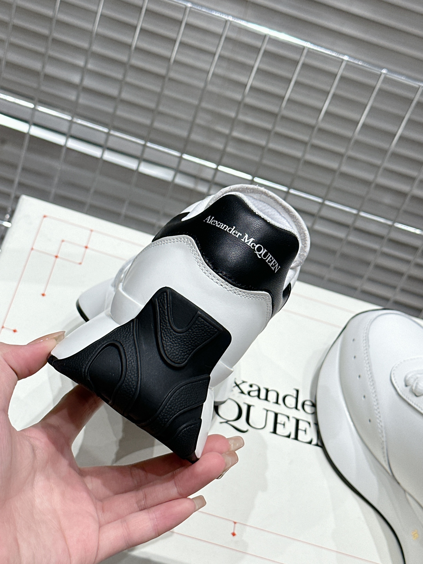 Alexander Mcqueen Dior Male Sneakers White M-l-s