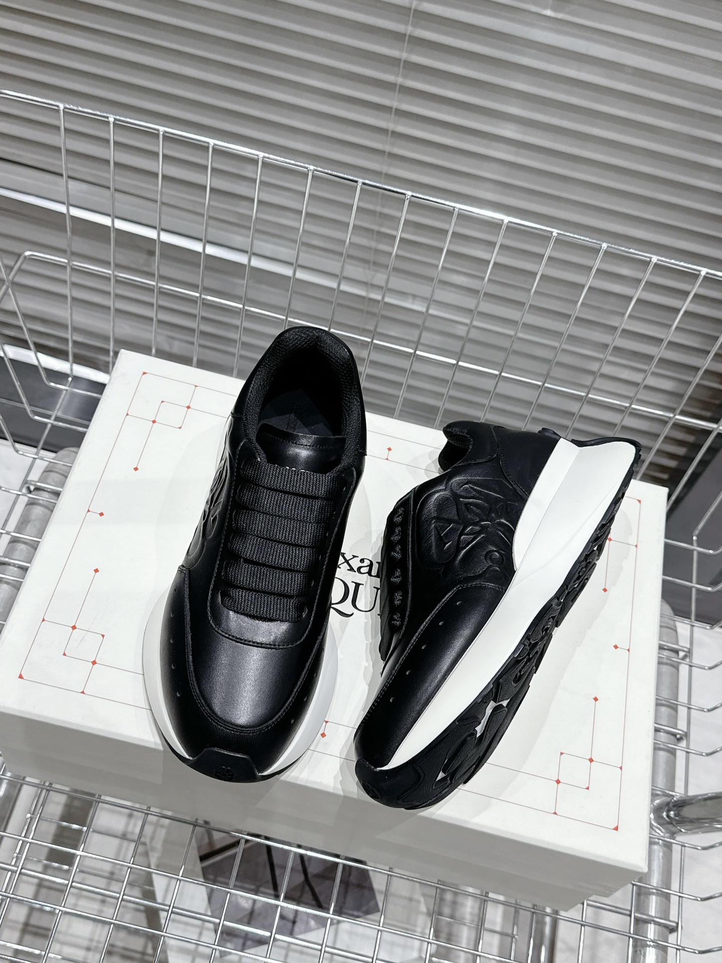 Alexander Mcqueen Dior Male Sneakers White M-l-s