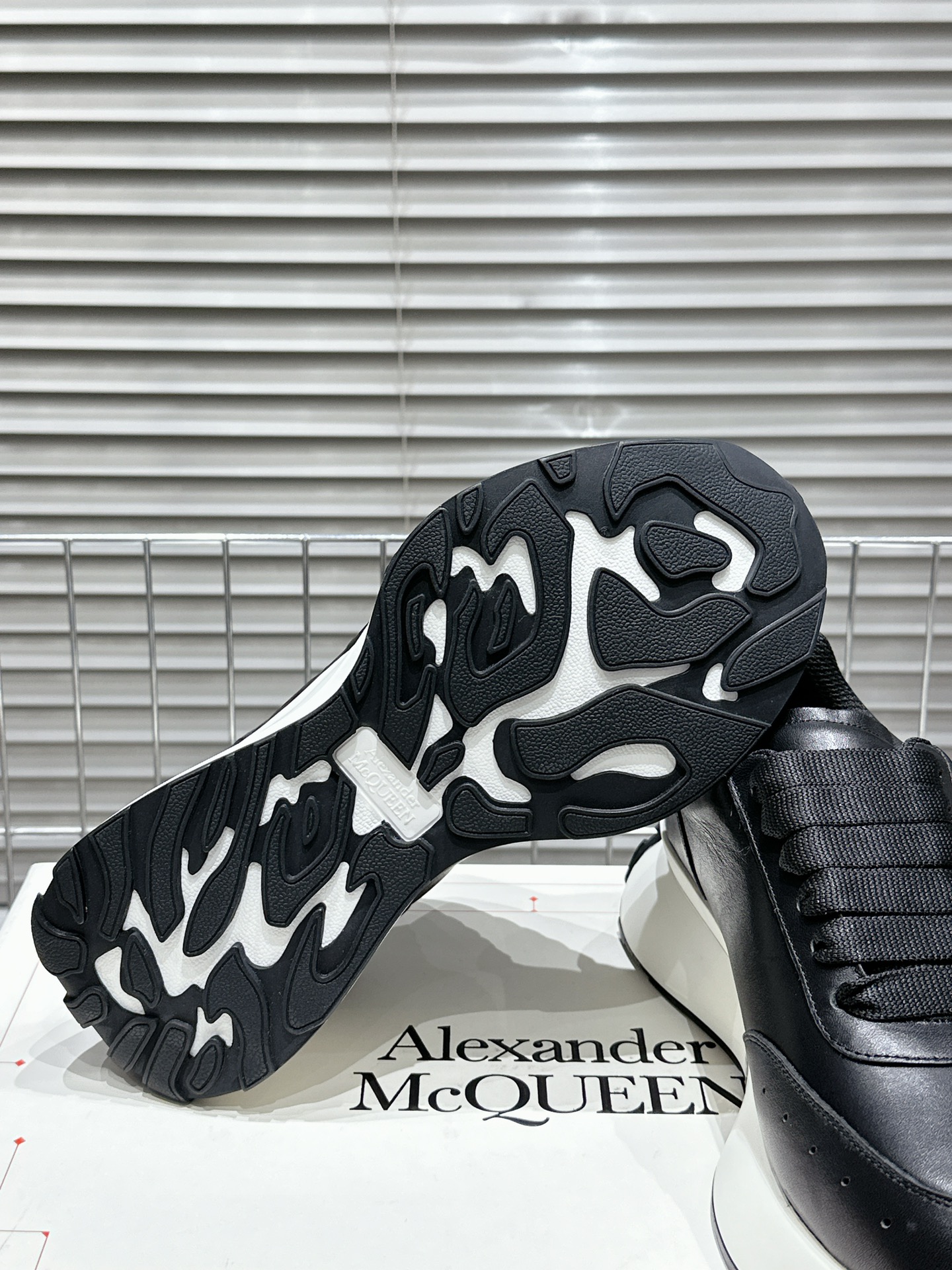 Alexander Mcqueen Dior Male Sneakers White M-l-s