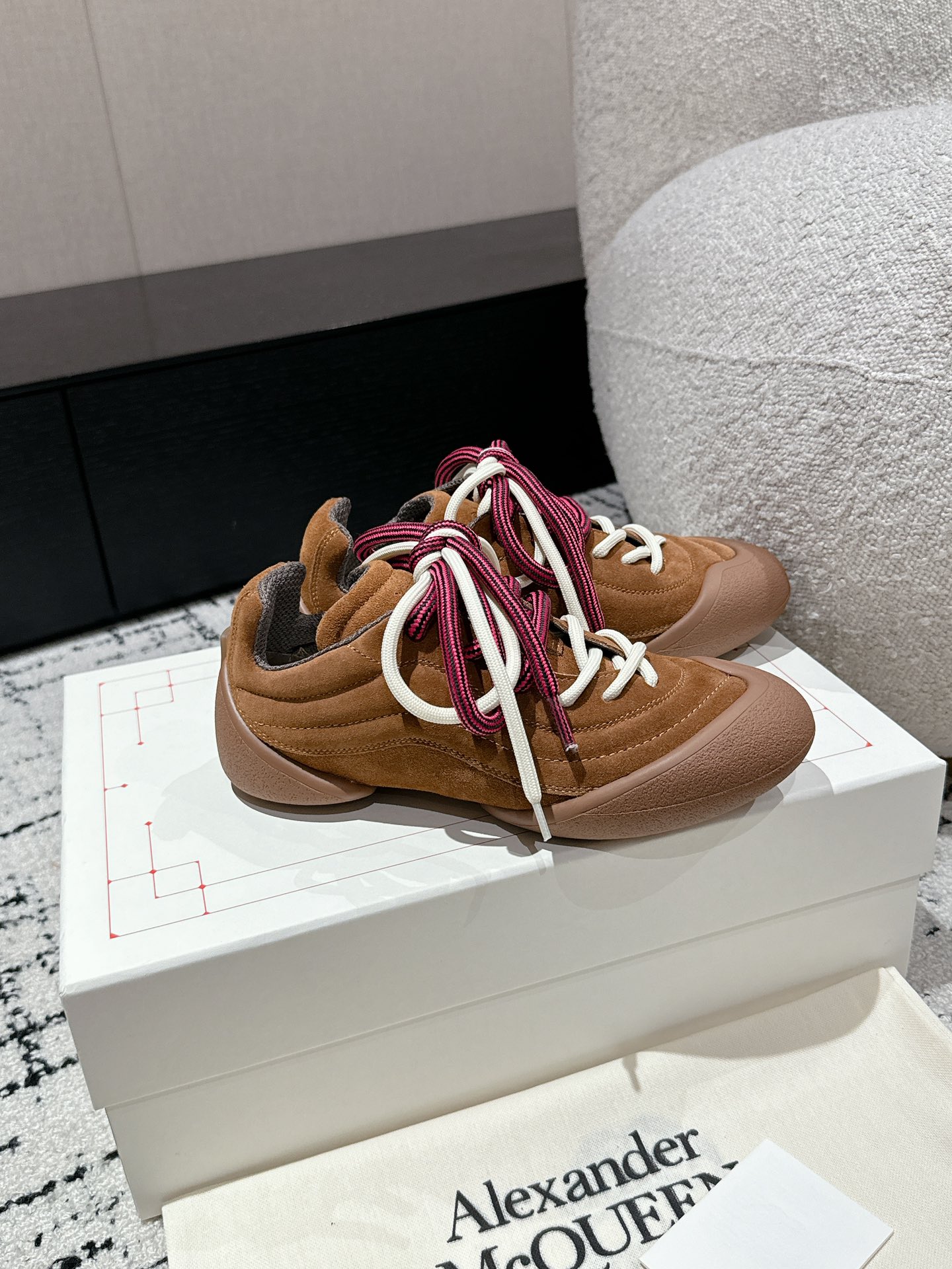 Alexander Mcqueen Female Sneakers Breathable M-l-s