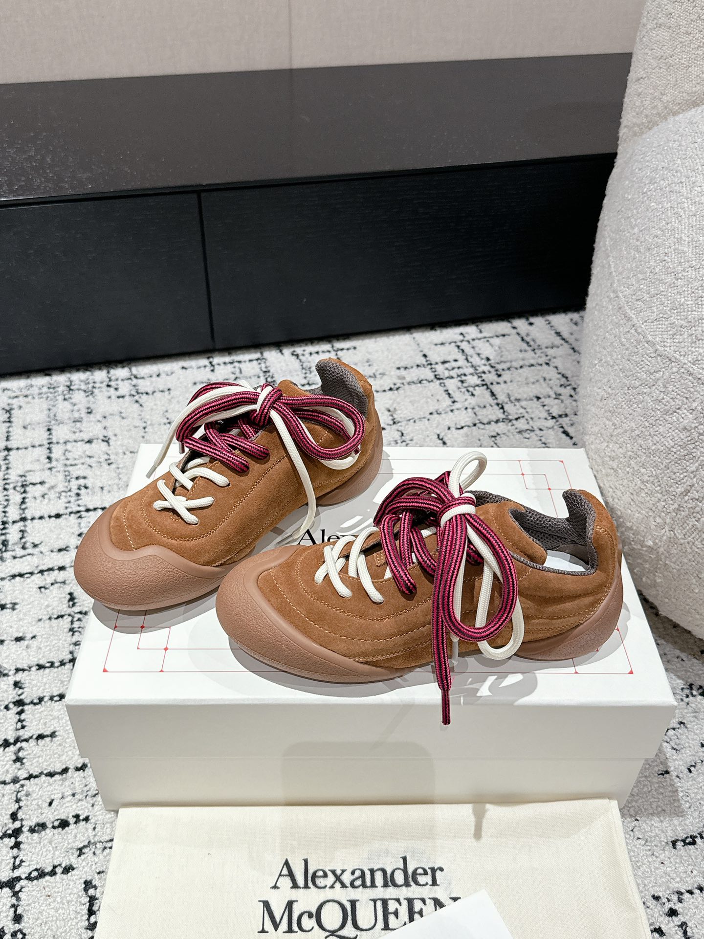 Alexander Mcqueen Female Sneakers Breathable M-l-s