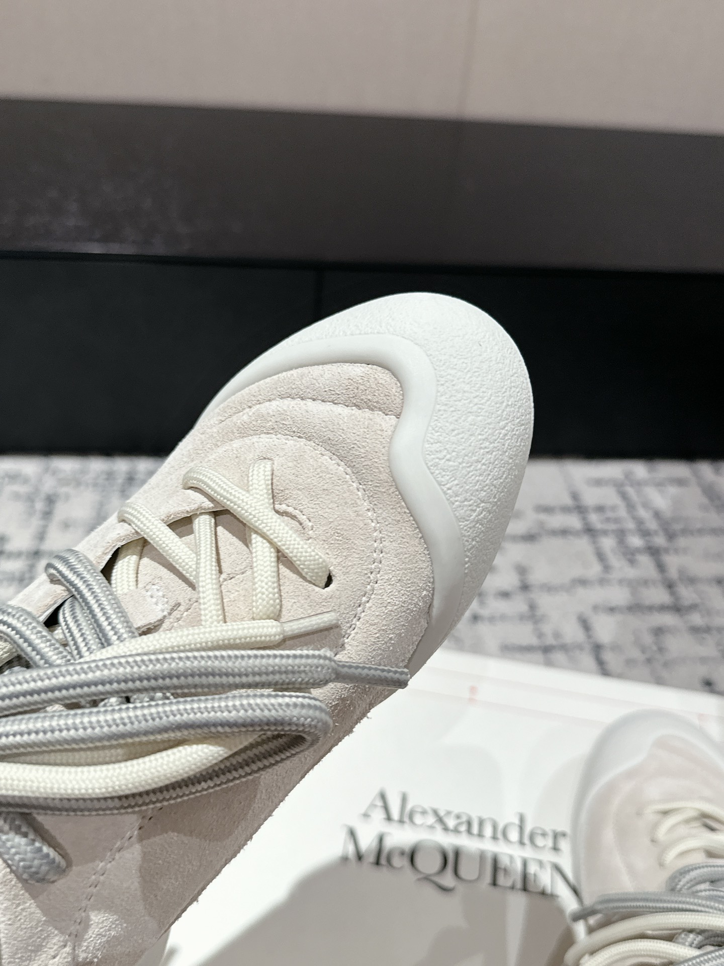 Alexander Mcqueen Female Sneakers Breathable M-l-s