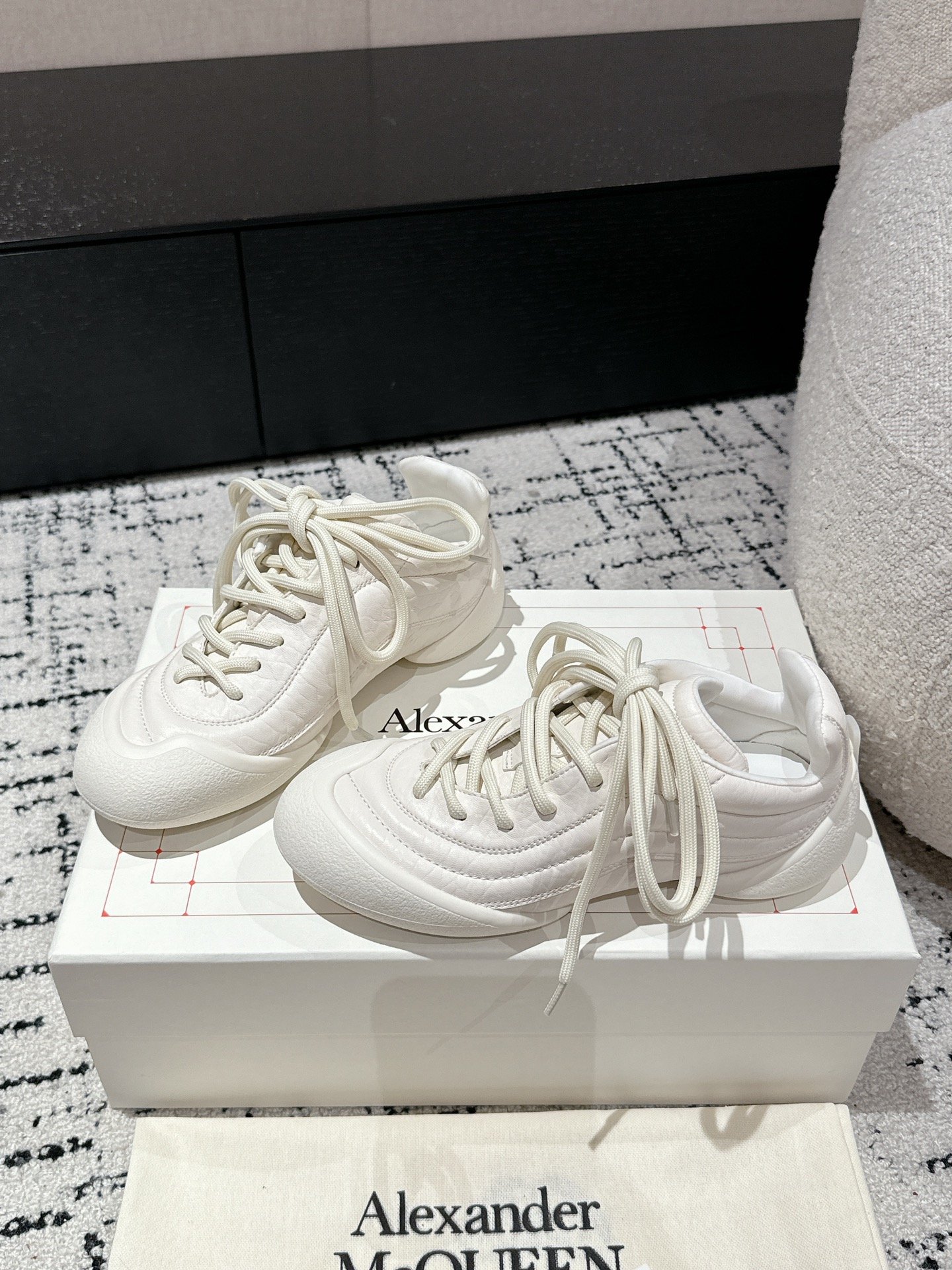 Alexander Mcqueen Female Sneakers Breathable M-l-s