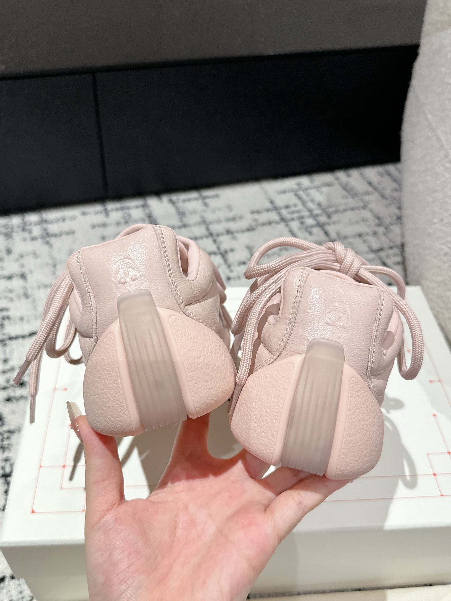 Alexander Mcqueen Female Sneakers Breathable M-l-s