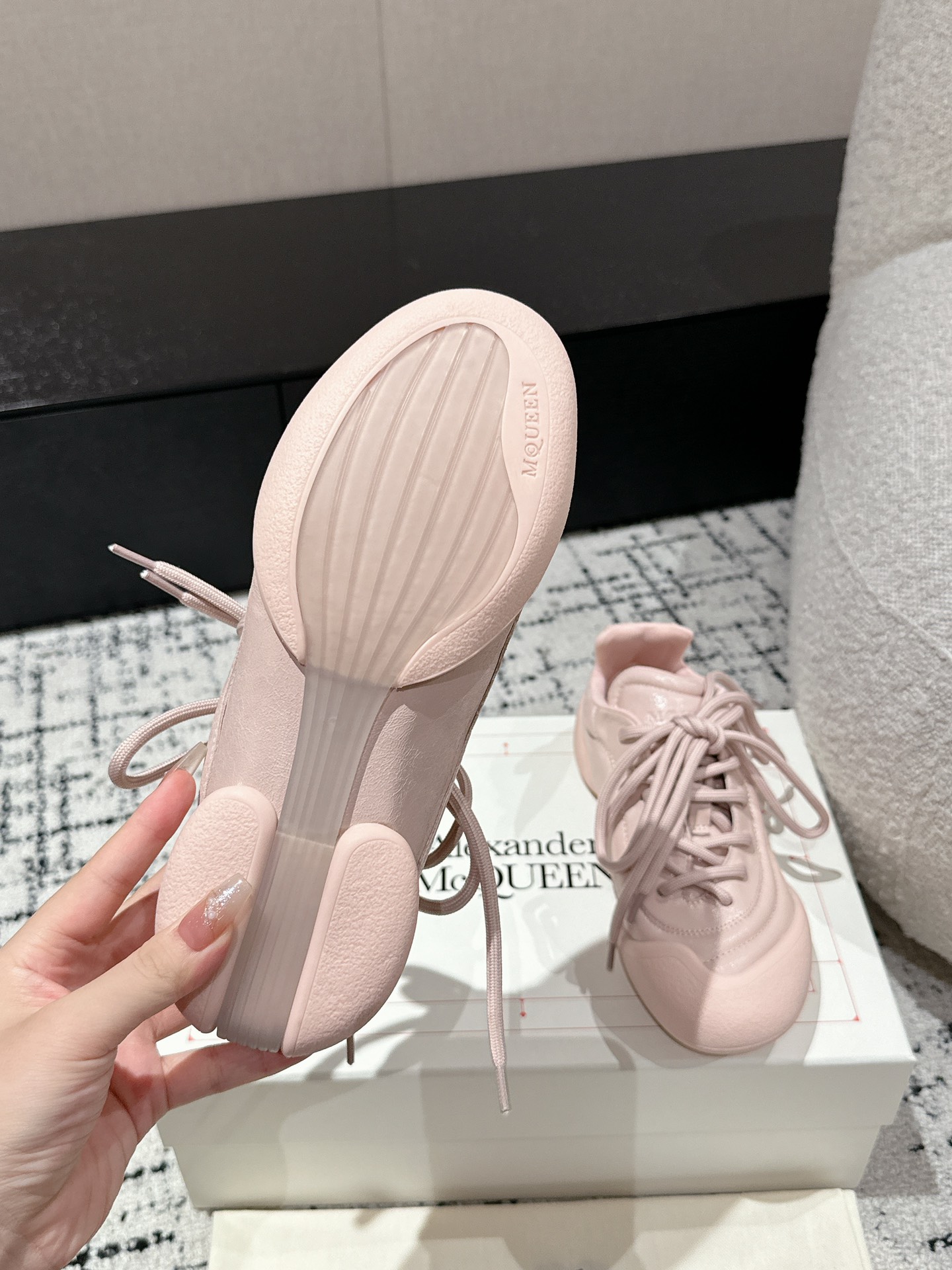 Alexander Mcqueen Female Sneakers Breathable M-l-s