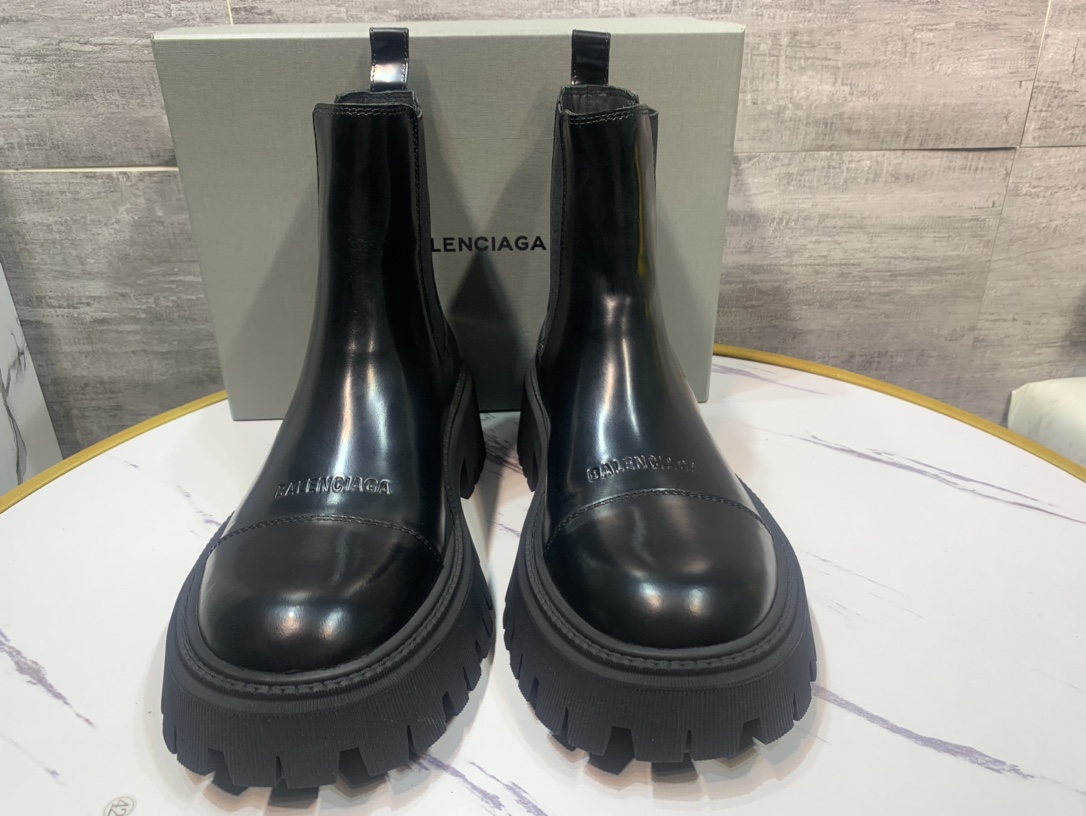 Balenciaga Dr. Martens Male Boots Cow Leather Black M-l