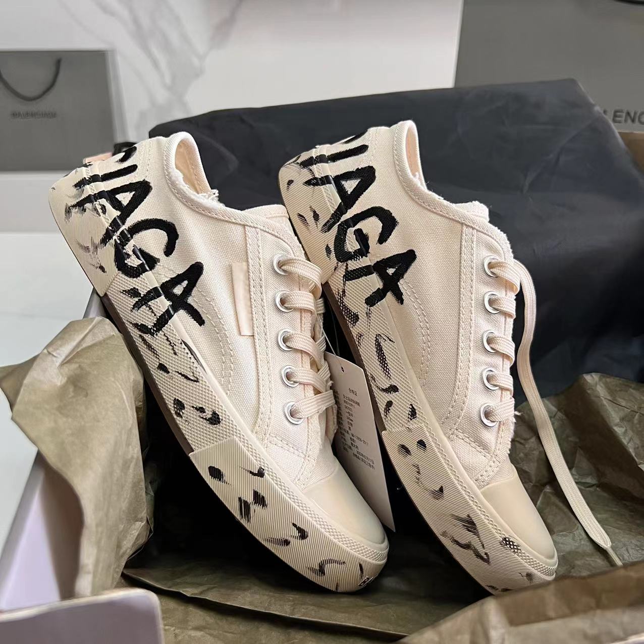 Balenciaga Male Board Shoes Pink L-s