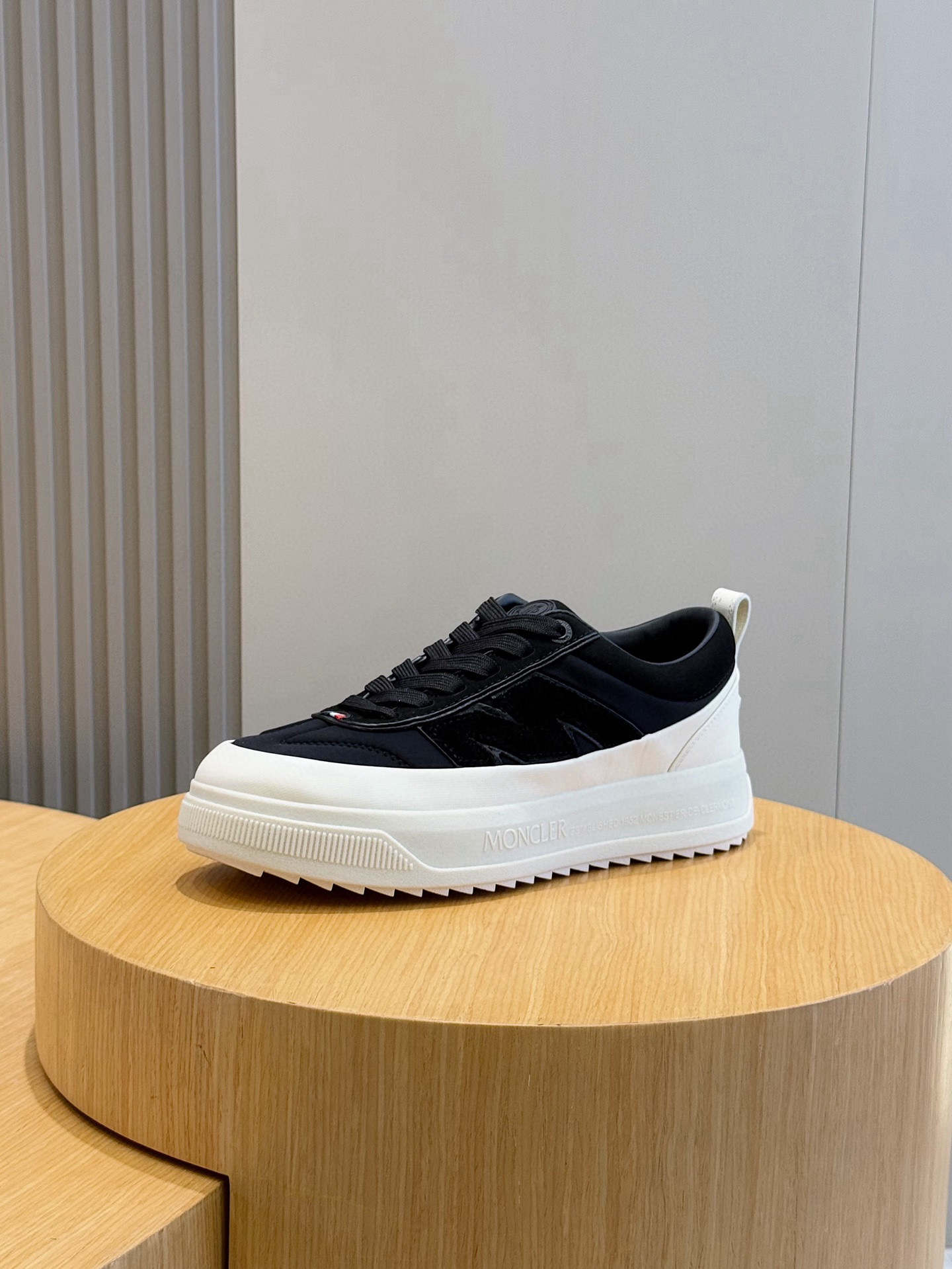 Moncler Male Sneakers Mesh M-l-s