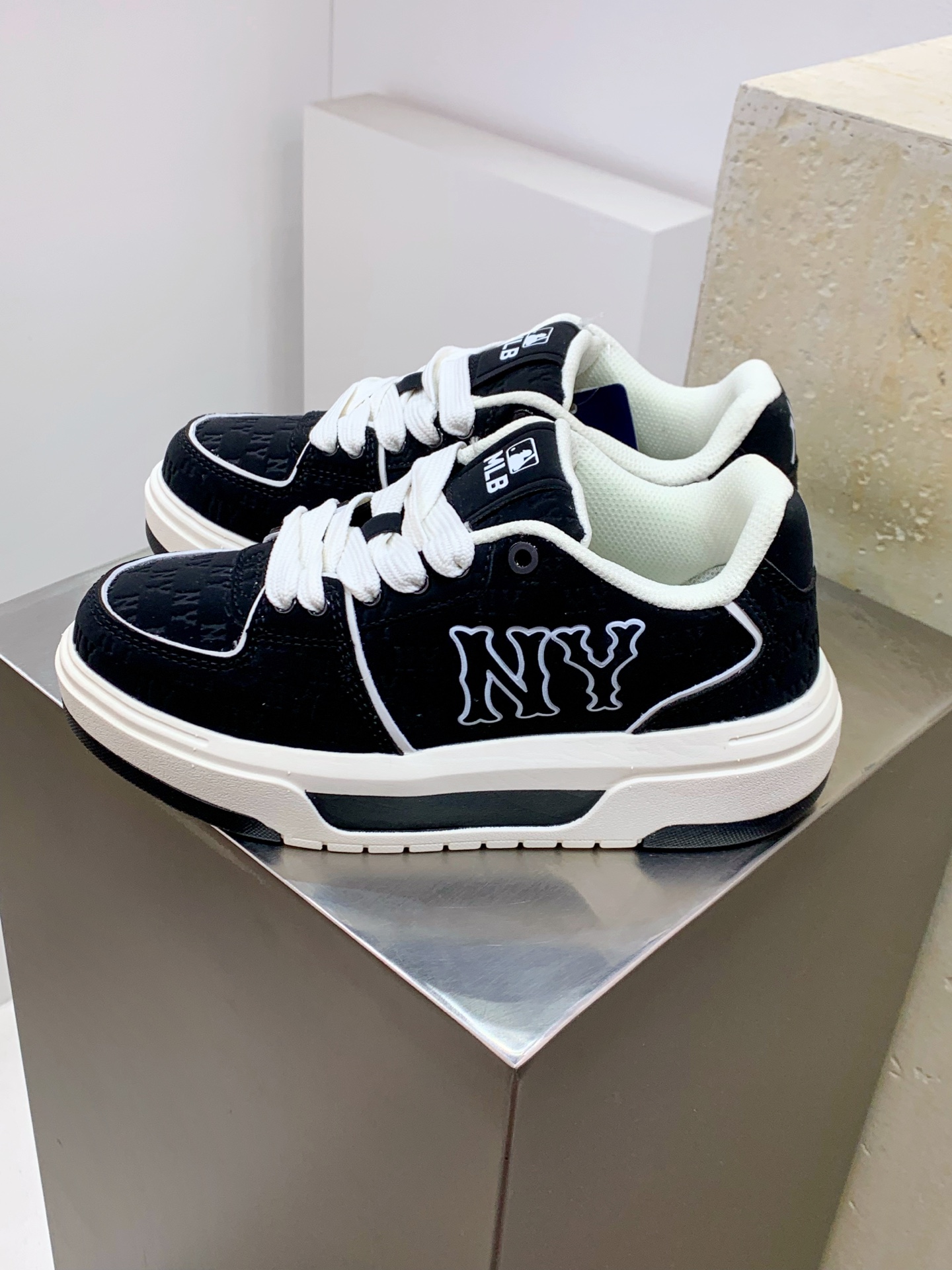 Nike Running Shoes M-l-s