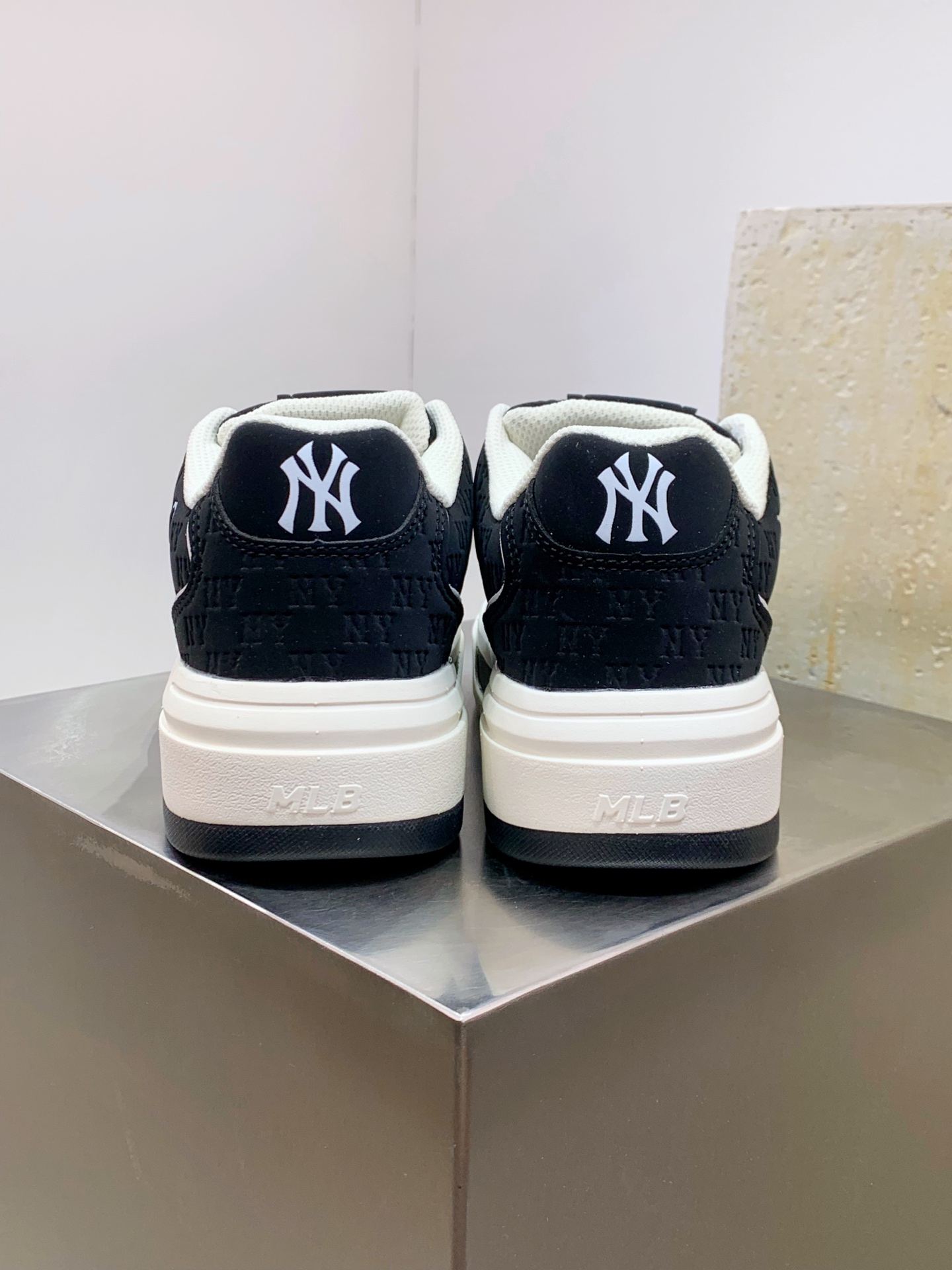 Nike Running Shoes M-l-s