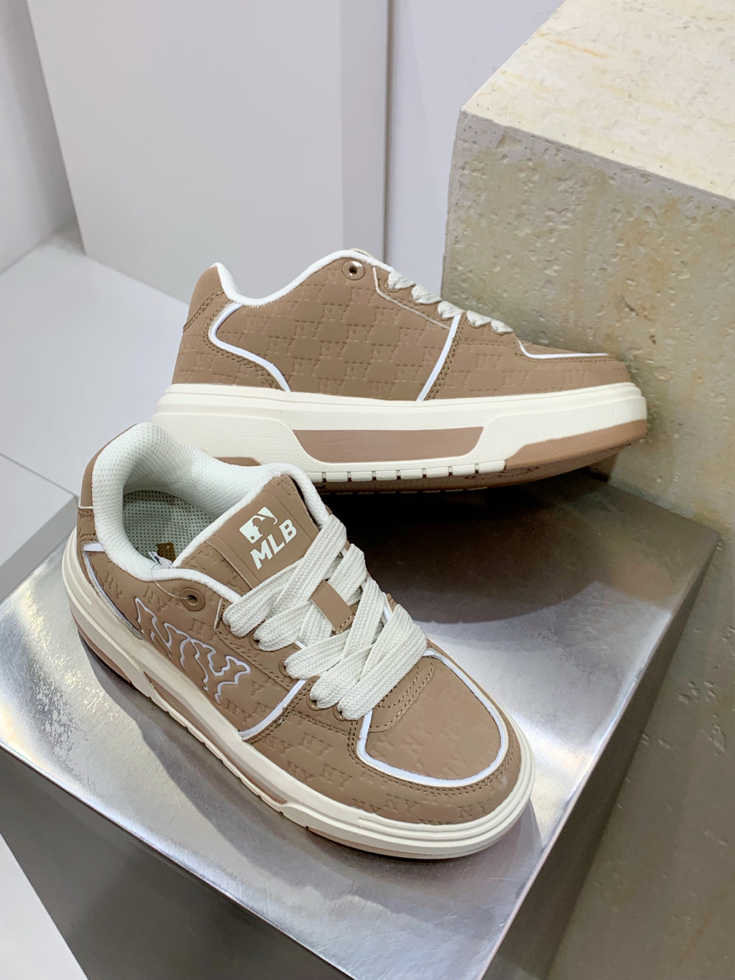 Nike Running Shoes M-l-s