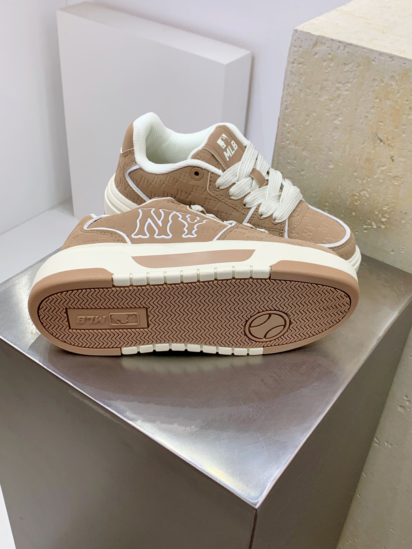 Nike Running Shoes M-l-s