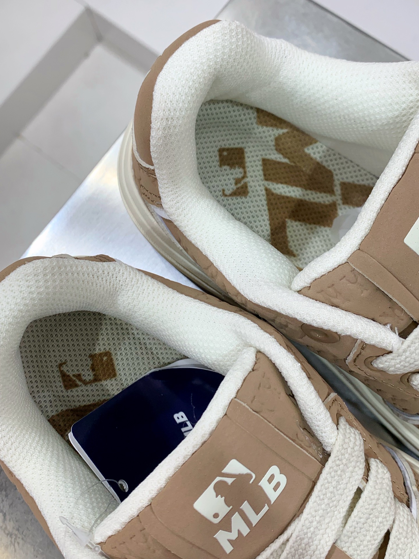 Nike Running Shoes M-l-s