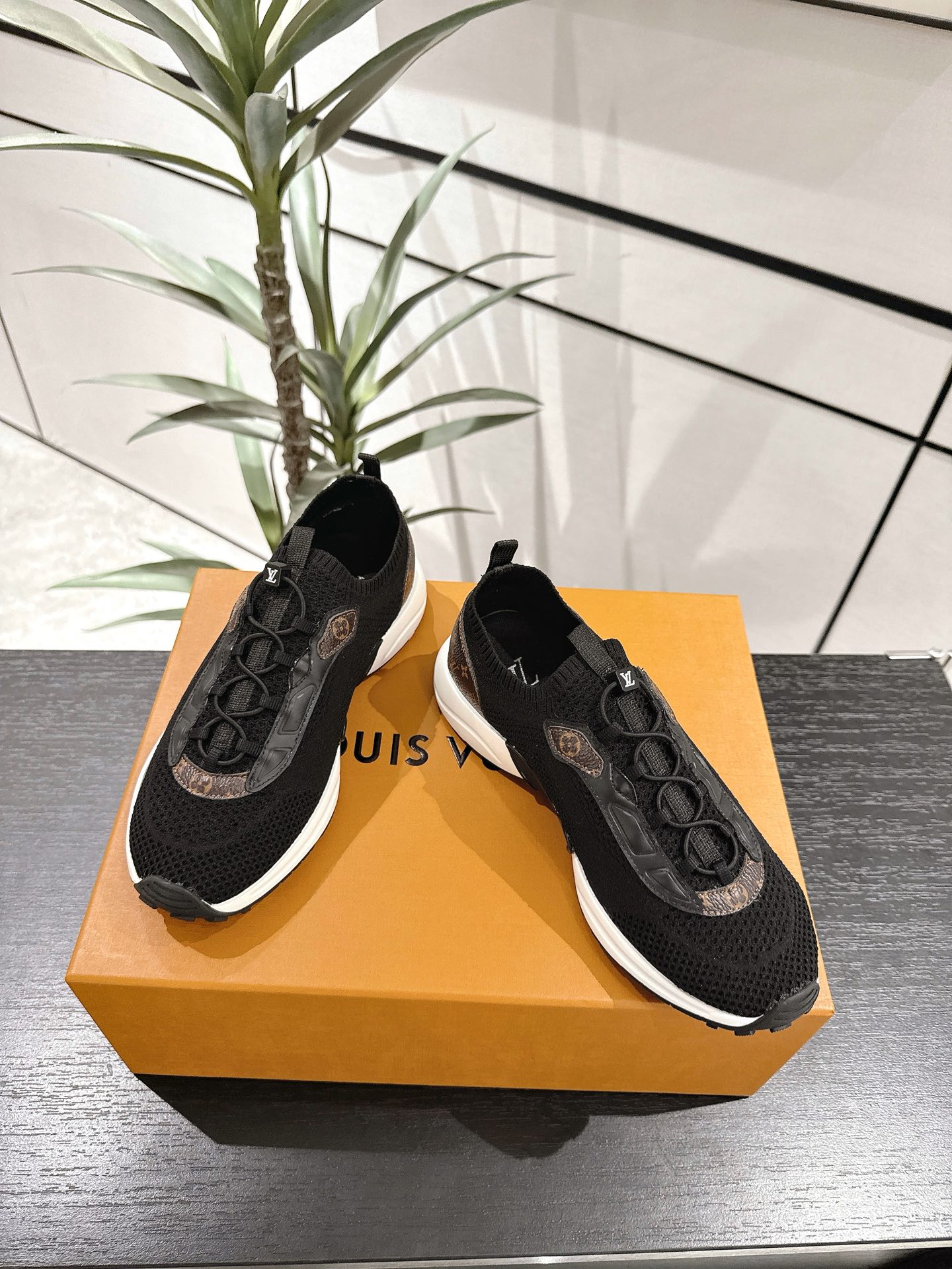 Louis Vuitton Male Running Shoes Breathable M-l-s