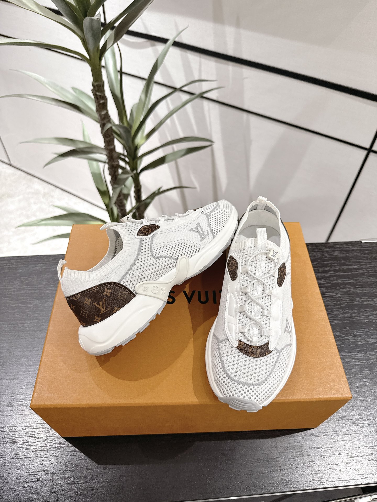 Louis Vuitton Male Running Shoes Breathable M-l-s