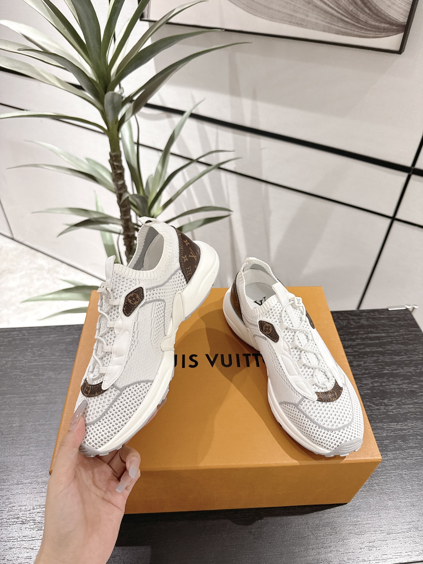 Louis Vuitton Male Running Shoes Breathable M-l-s