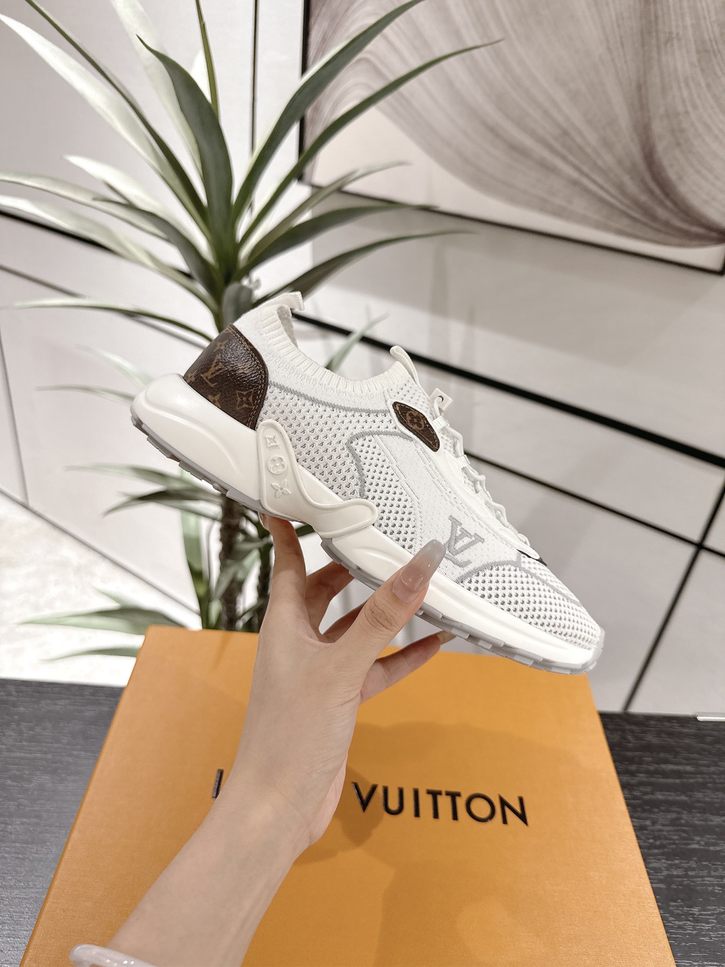 Louis Vuitton Male Running Shoes Breathable M-l-s
