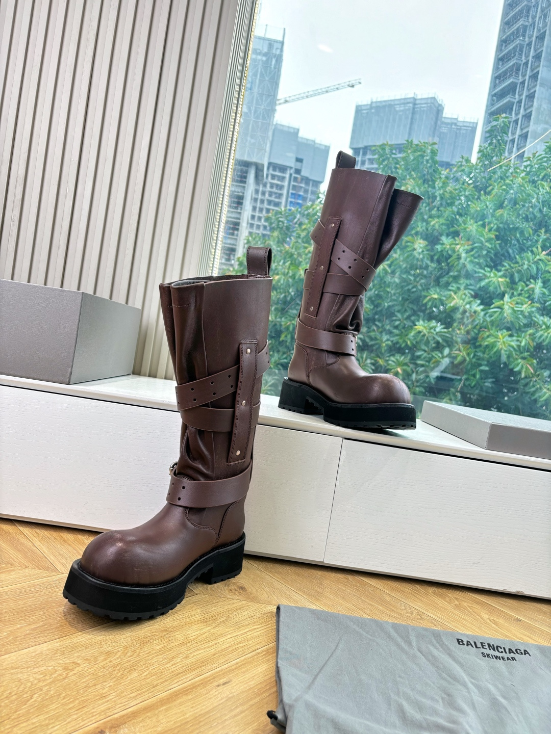 Balenciaga Female Boots Real Leather M-l