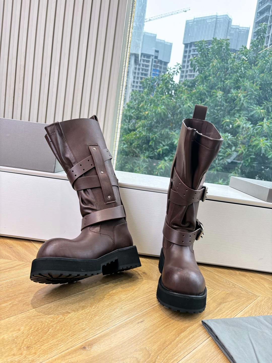 Balenciaga Female Boots Real Leather M-l