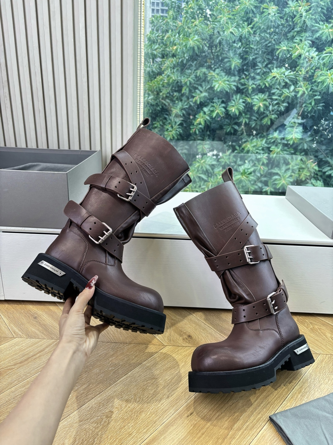 Balenciaga Female Boots Real Leather M-l