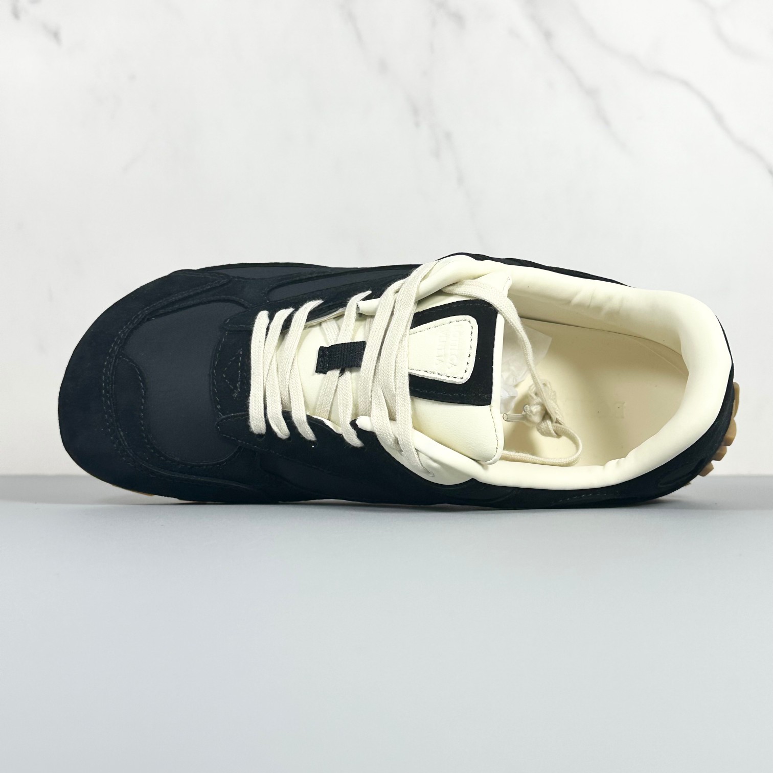 Bottega Veneta Couple Sneakers M-l-s