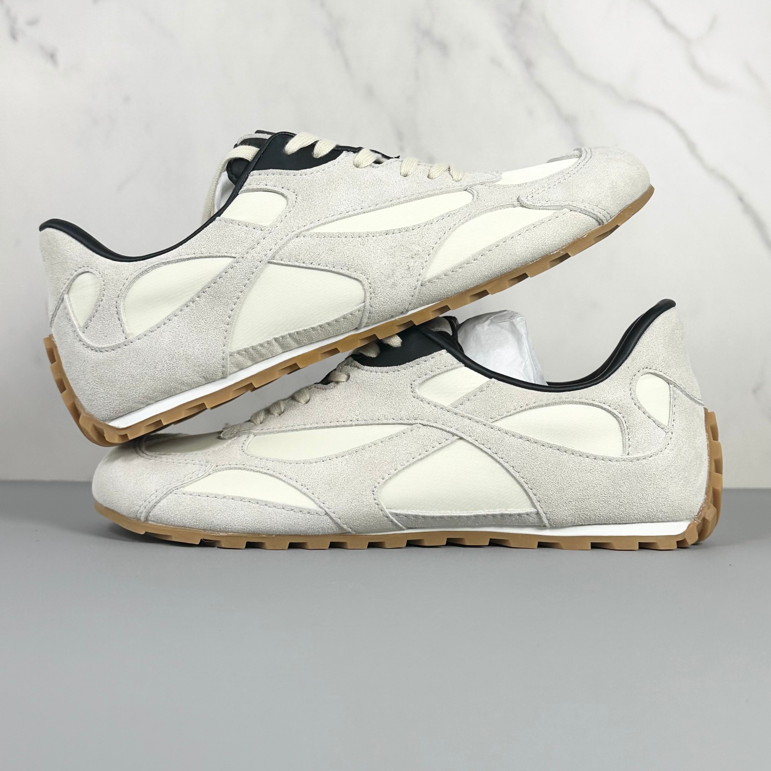 Bottega Veneta Couple Sneakers M-l-s