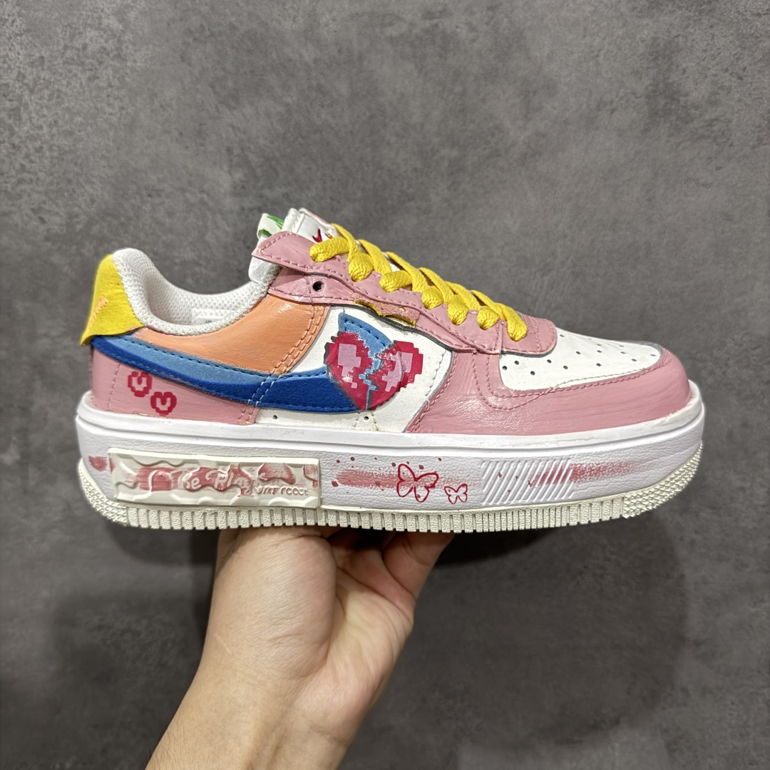 Nike Female Board Shoes White L-s