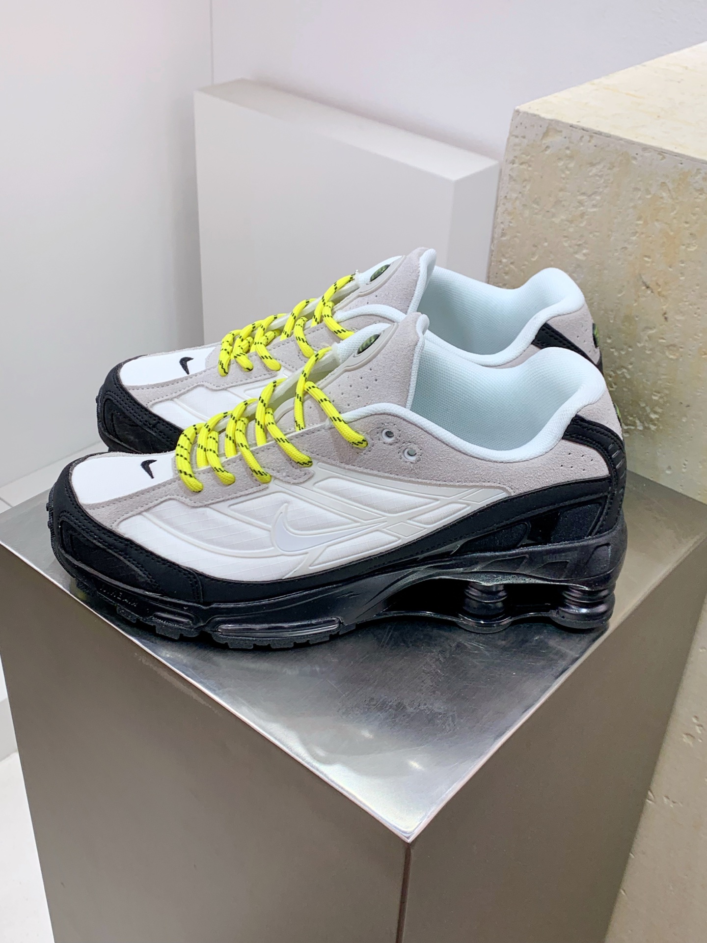 Nike Basic Shoes Gray