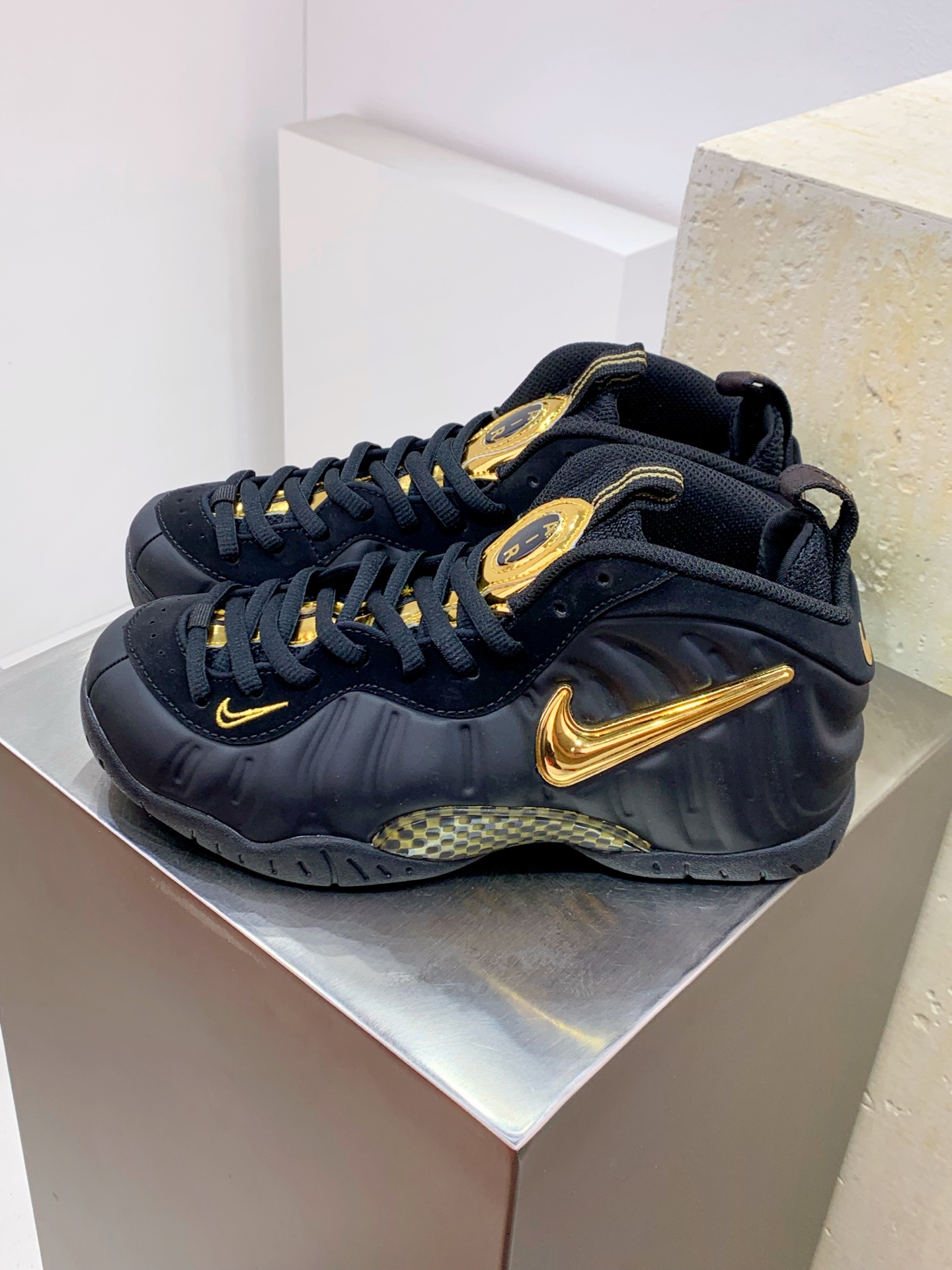 Nike Basic Shoes M-s