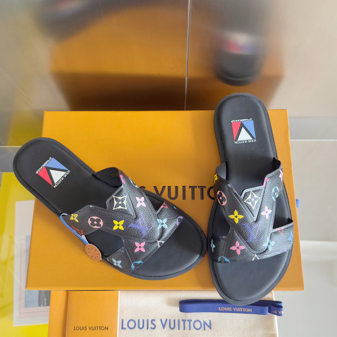Louis Vuitton Male Sandals M-l-s