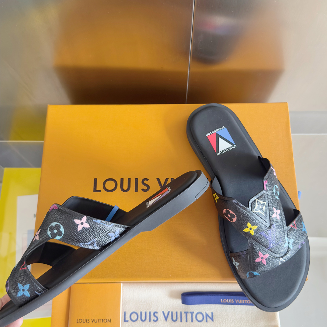 Louis Vuitton Male Sandals M-l-s