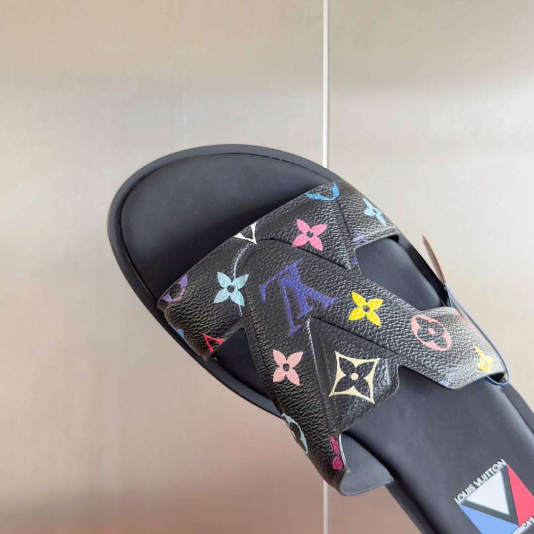 Louis Vuitton Male Sandals M-l-s